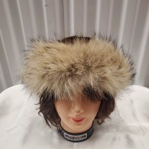 Elegant Faux Fur Trimmed Hat